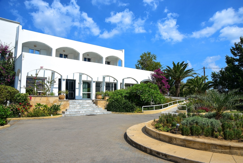 mantenia hotel