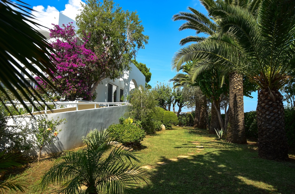 mantenia hotel