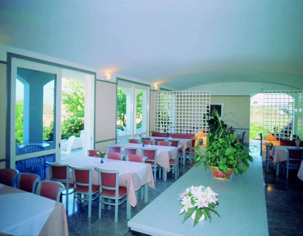 mantenia hotel