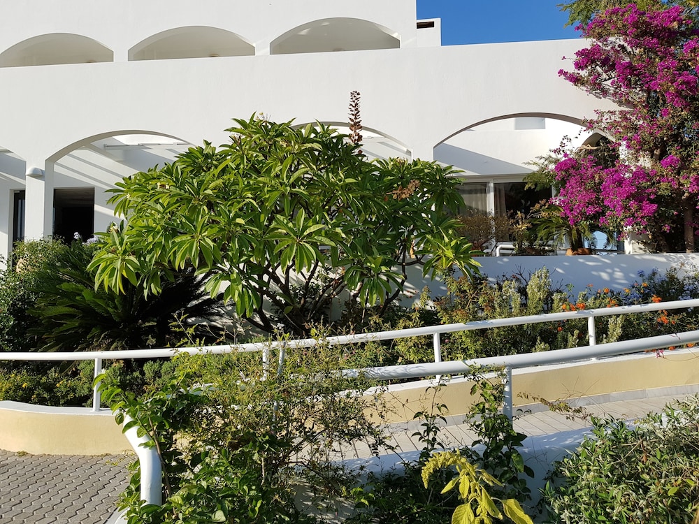 mantenia hotel