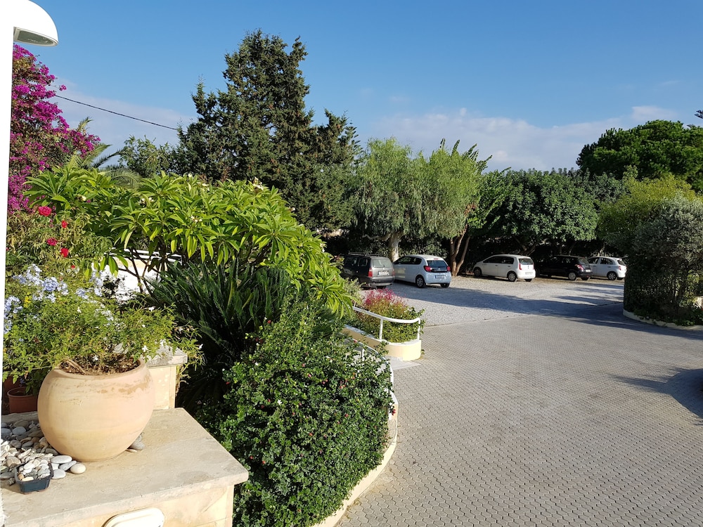 mantenia hotel