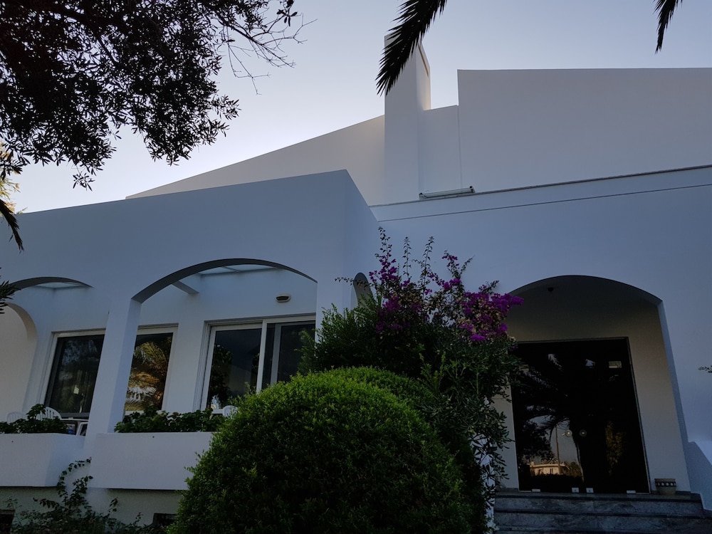 mantenia hotel