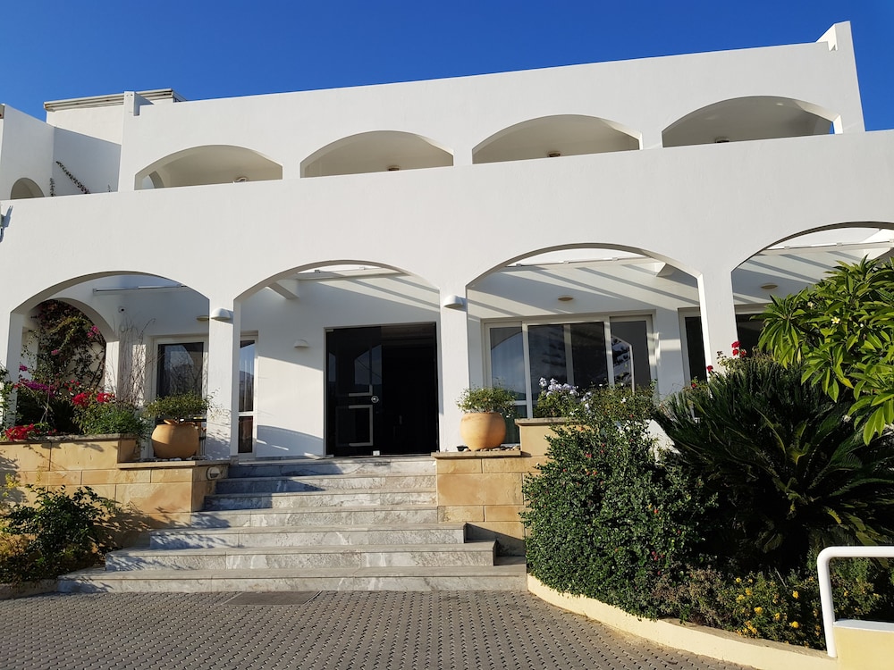 mantenia hotel