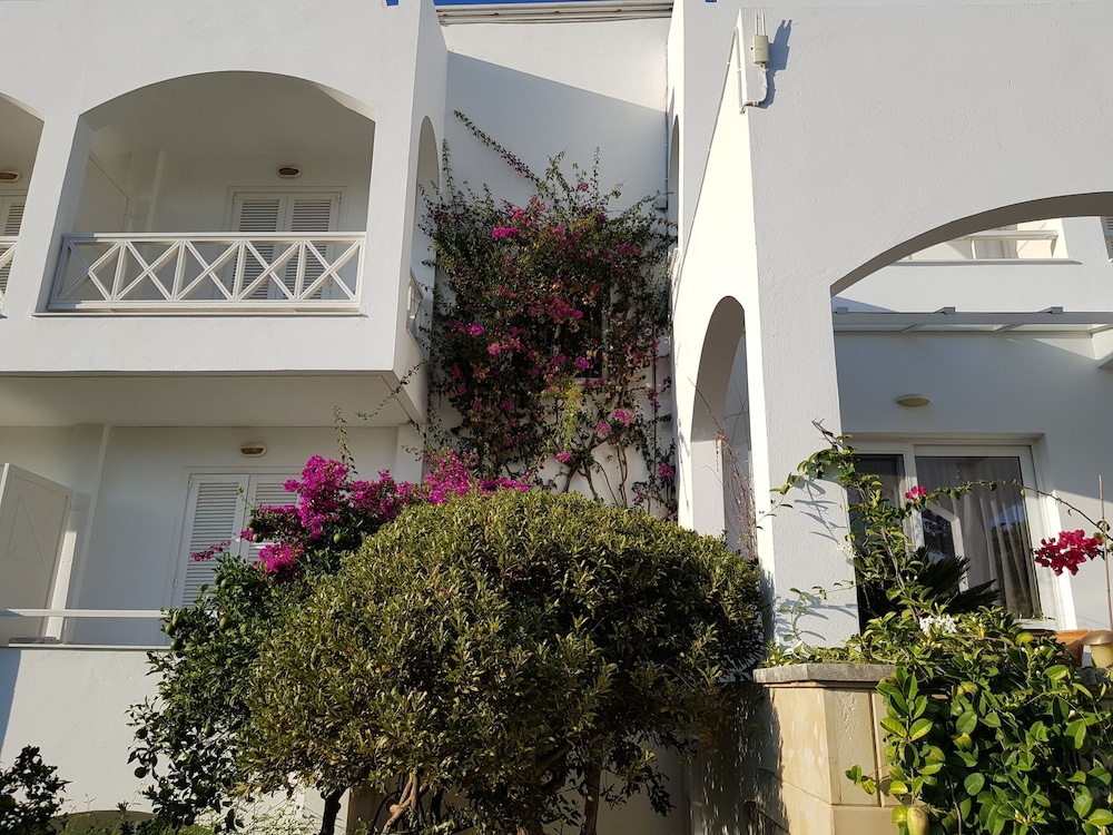 mantenia hotel