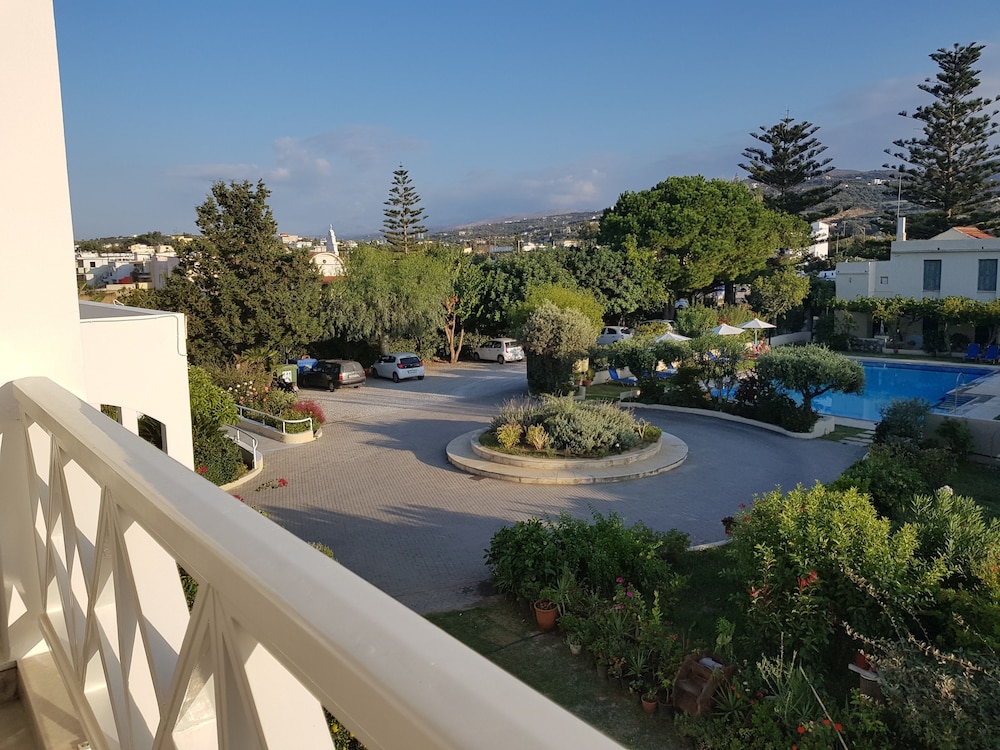 mantenia hotel