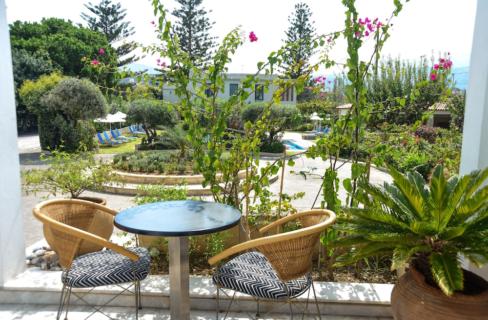 mantenia hotel