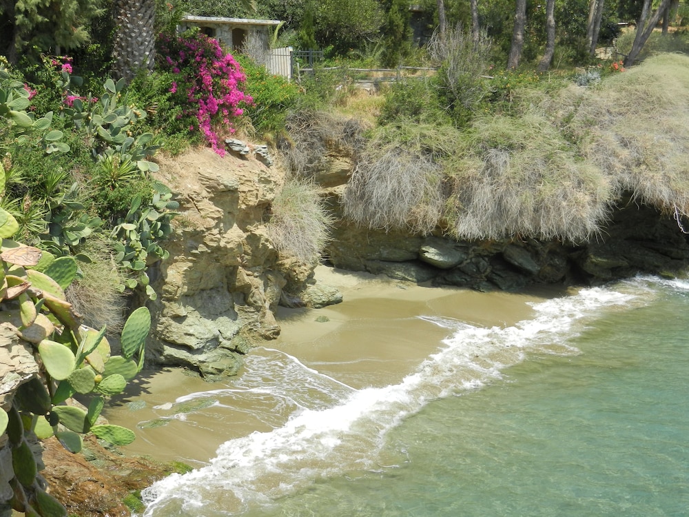 dioskouroi apartments