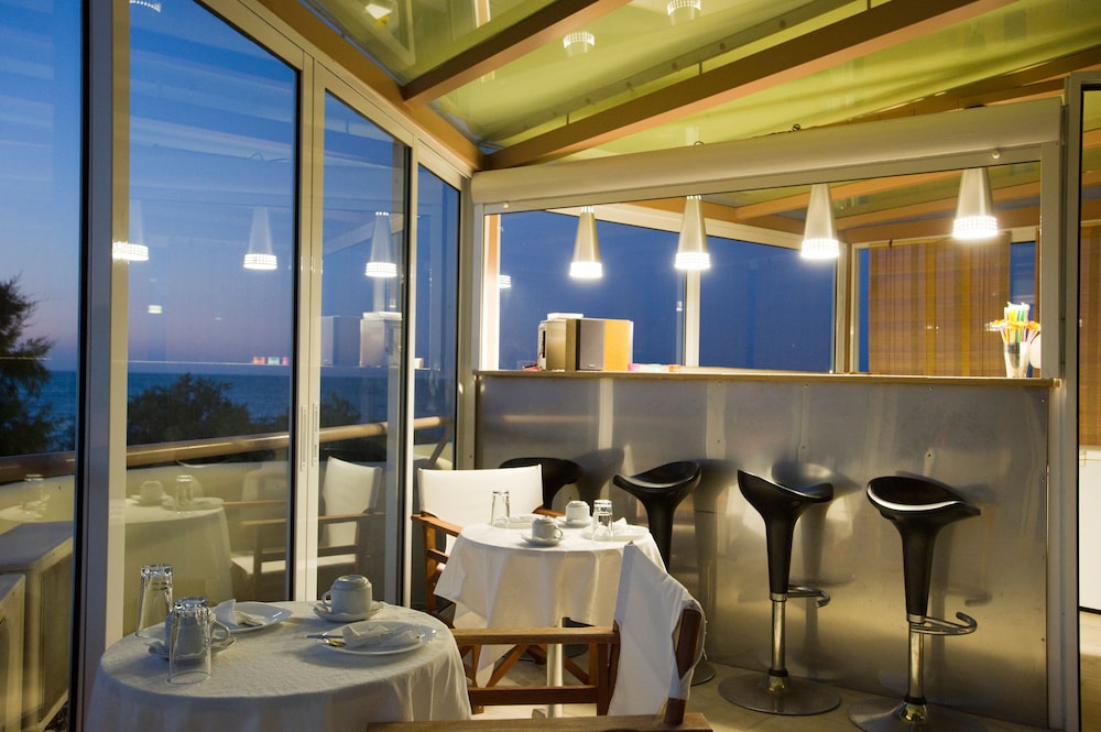 seafalios apartments