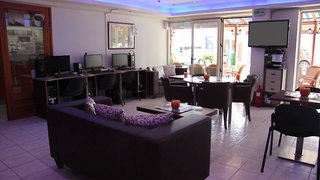 acropolis apartments