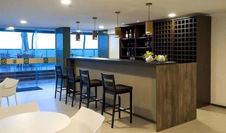 ritz suites home service