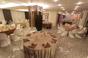 le rex hotel