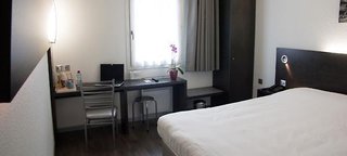 Hôtel Kyriad Cahors,Near Musée De La Résistance,2 star