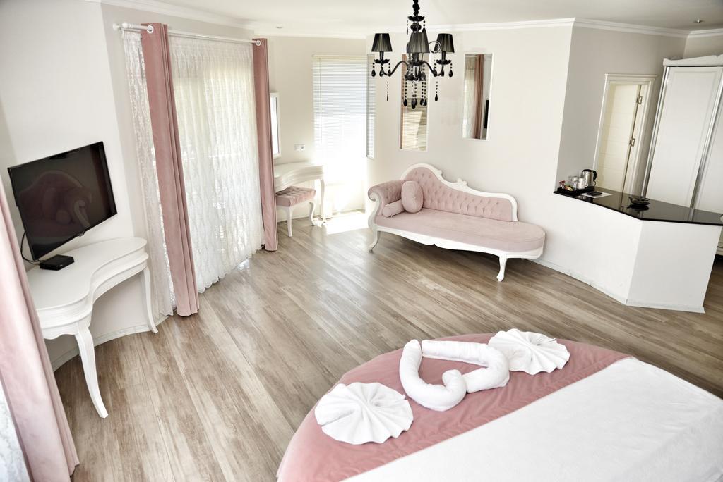 gocek naz hotel