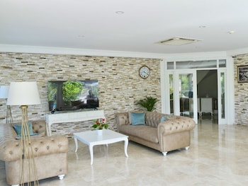 Göcek Naz Hotel,Fethiye>>Dalaman,3 star