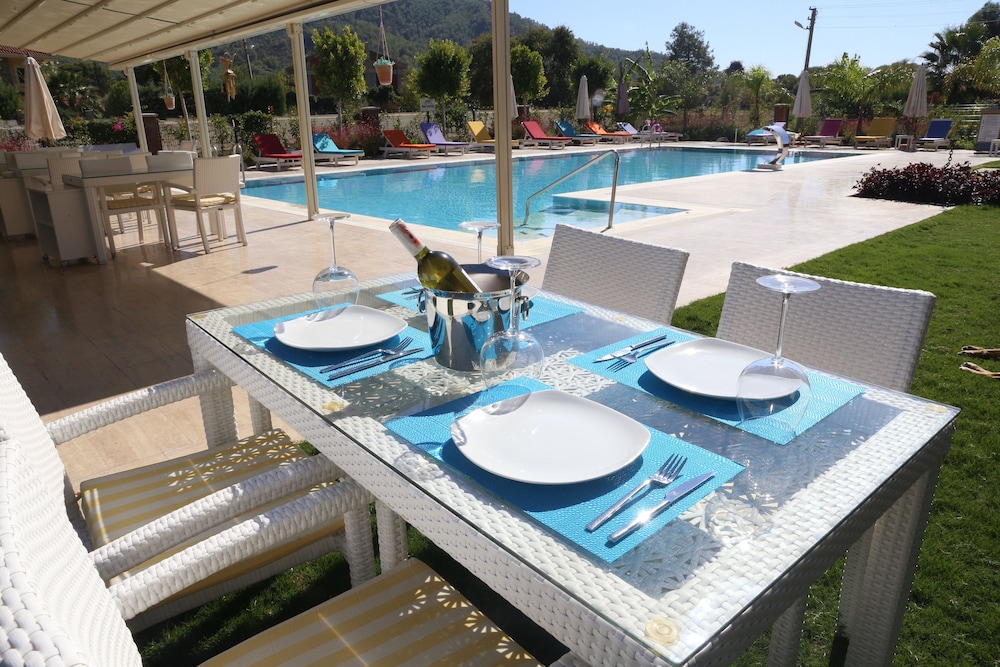 gocek naz hotel