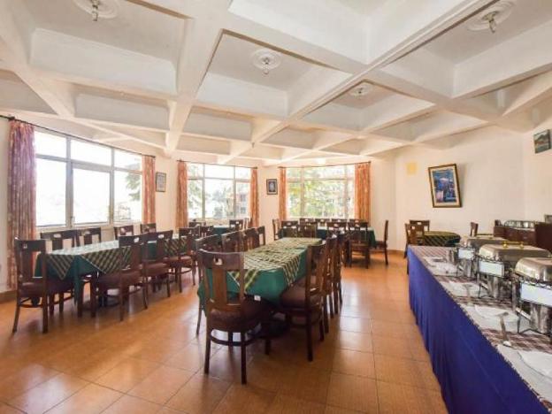 hotel anand palace