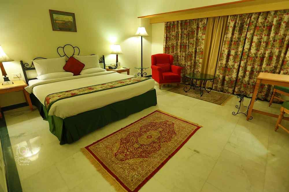 a hotel ludhiana