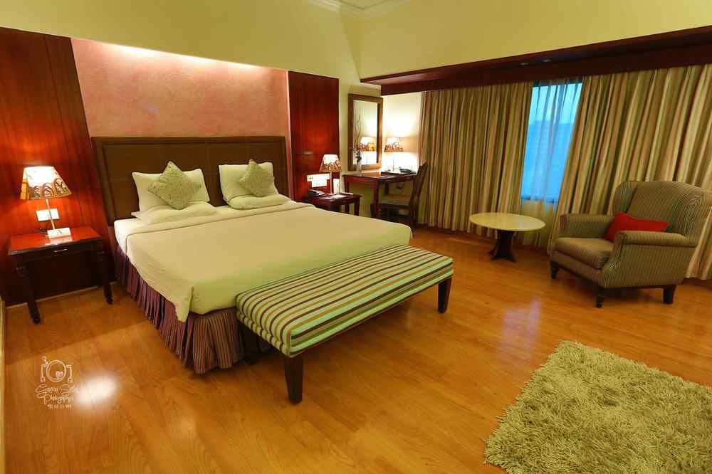 a hotel ludhiana