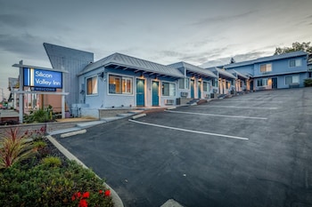 Silicon Valley Inn,Redwood City>>Belmont,2 star