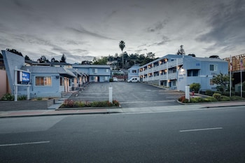 Silicon Valley Inn,Redwood City>>Belmont,2 star