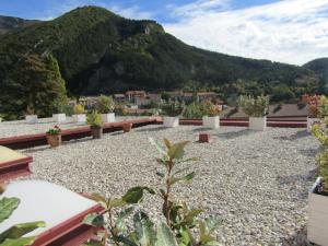 Fifi Moulin,Hautes-Alpes>>Gap,3 star