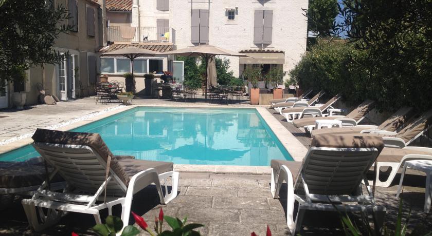 hotel les magnanarelles