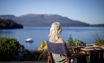 lake tarawera