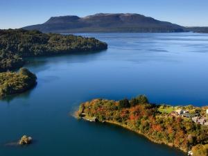 lake tarawera