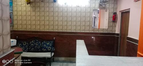 Khaja Habib Hotel,Kolkata>>Howrah,1 star
