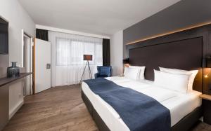 Holiday Inn Berlin City West By Ihg,Eichwalde>>Berlin,4 star