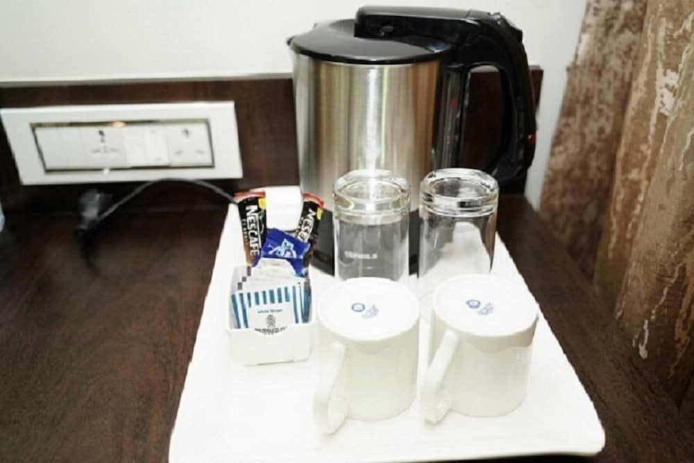 hotel naaz executive near t2 airport