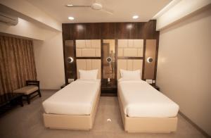 hotel naaz executive near t2 airport