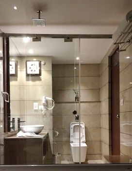 indraprastha spa resort