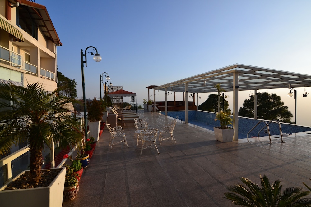 indraprastha spa resort