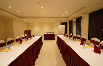 indraprastha spa resort