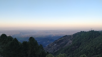 indraprastha spa resort