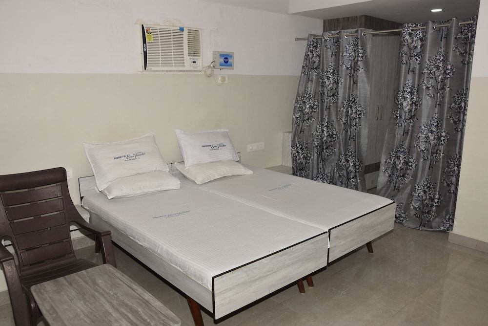 hotel sree vasudev