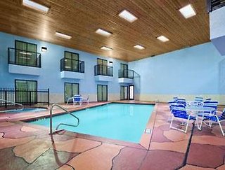 Days Inn By Wyndham Albuquerque West,Bernalillo>>Albuquerque,2 star
