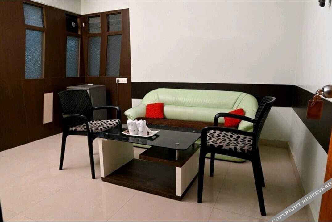 hotel sukh sagar