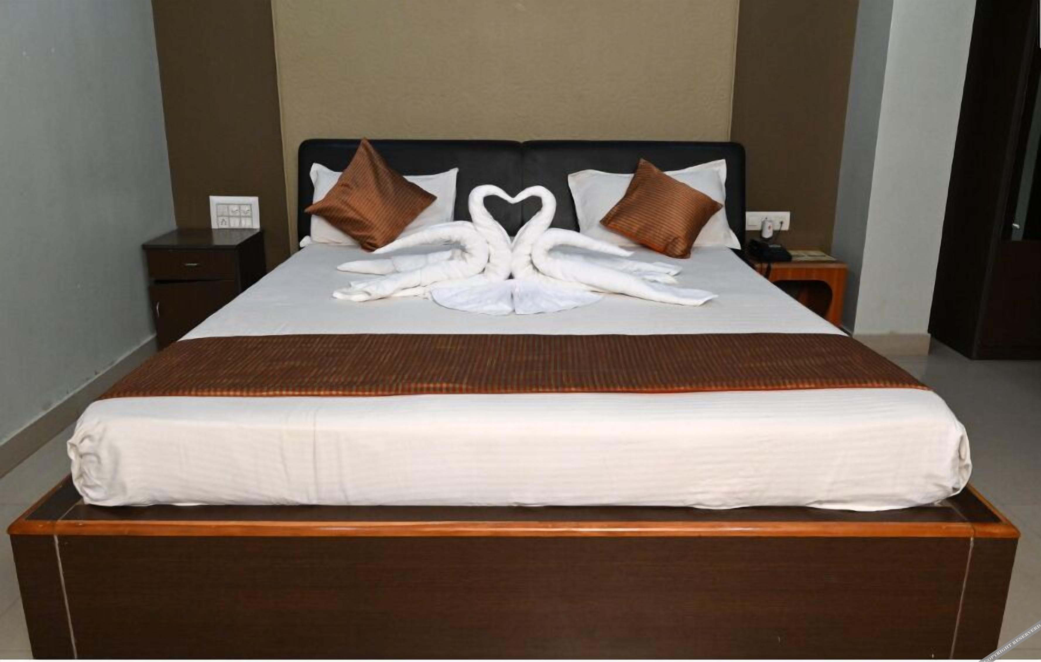 hotel sukh sagar