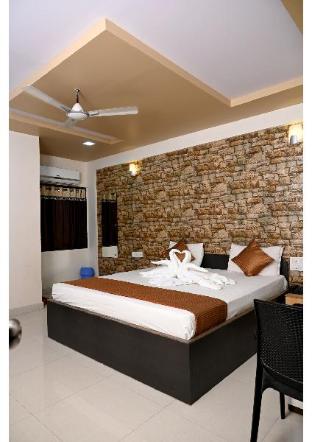 hotel sukh sagar