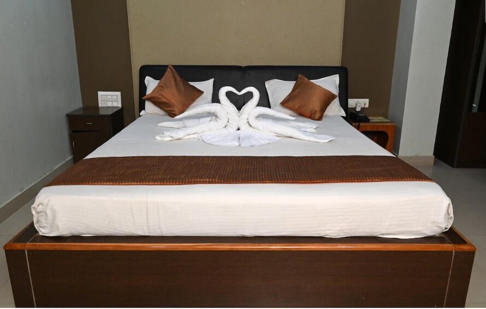 hotel sukh sagar