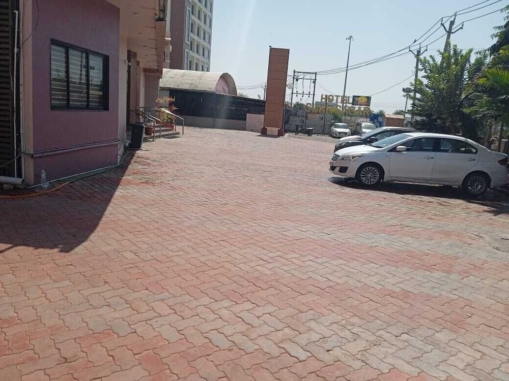 hotel sukh sagar
