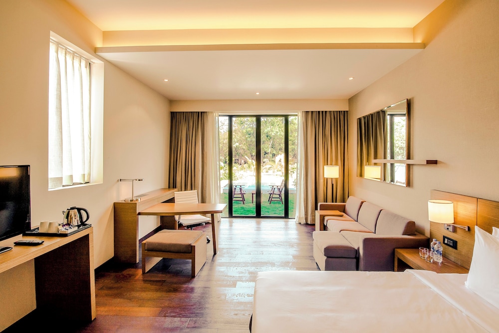 hyatt place hampi