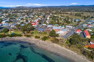 amos house and swansea ocean villas