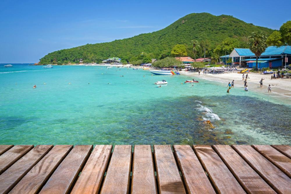 sea beach koh larn 1