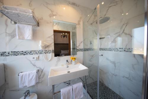Boutique Hotel Re Enzo,Emilia-Romagna>>Bologna,4 star