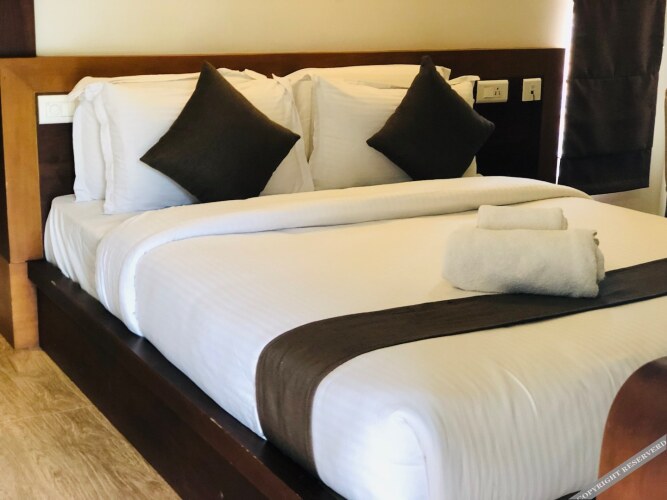 sandalo castle resorts