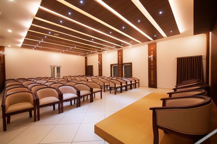 sandalo castle resorts