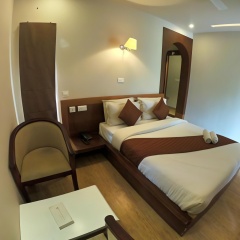 sandalo castle resorts